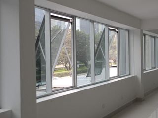 Foto 1 de OFICINA ADMINISTRATIVA EN ALQUILER DE 293m2 EN AV. REPUBLICA DE PANAMA- SAN ISIDRO