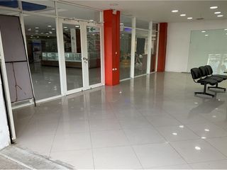 Foto 5 de local de alquiler en manta zona centro