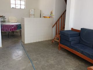 Foto 5 de VENTA DE CASA DE DOS PISOS EN PLAYA YACILA