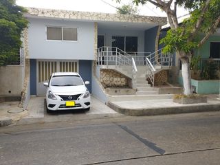 Venta Casa barrio Nueva Granada, Barranquilla. LADO SOMBRA.