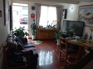VENTA CASA  CON EXCELENTE UBICACION BARRIO TIMIZA ,KENNEDY .BOGOTA COLOMBIA