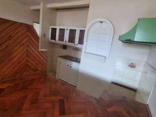 Departamento en Alquiler en Urdesa Central, 2 Habitaciones, 1 Baño, Norte de Guayaquil.