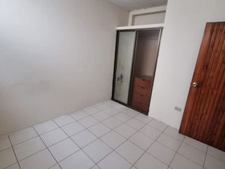 Departamento en Alquiler en Urdesa Central, 2 Habitaciones, 1 Baño, Norte de Guayaquil.