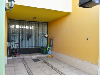 Venta De Casa En Fray Luis De León - San Borja