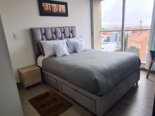 Foto 2 de APARTAMENTO AMOBLADO ESQUINERO NUEVO RENTO POR MESES