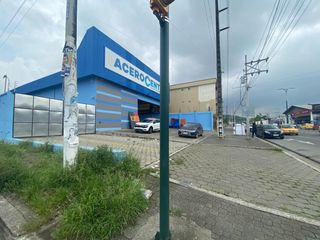 Foto 8 de Se alquila Galpón en Av principal de Durán