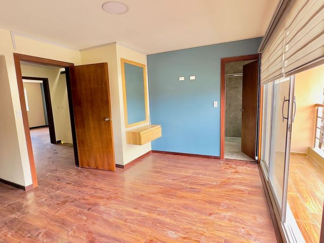 Casa en venta, sector Racar Plaza