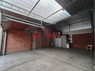 Foto 5 de Vendo Terreno Con Edificación - 80.81Mt2 - A Una Cuadra De La Plaza De Armas De La Esperanza ID 1090876