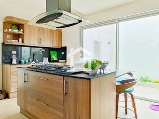 Foto 3 de Casa Amoblada en Alquiler en Urbanización Ciudad del Sol, Machala