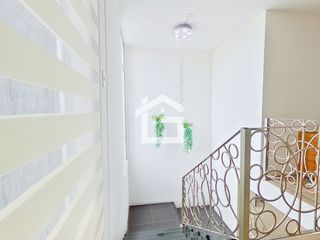 Foto 9 de Casa Amoblada en Alquiler en Urbanización Ciudad del Sol, Machala