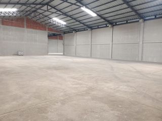 Foto 3 de Bodega- Galpón de alquiler en Durán, Frente a la Vía Durán Tambo, 756 m2
