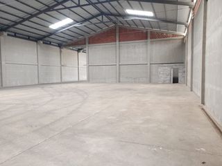 Foto 1 de Bodega- Galpón de alquiler en Durán, Frente a la Vía Durán Tambo, 756 m2