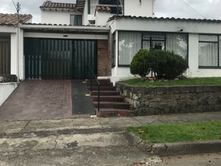 Foto 1 de Arriendo Casa Amplia Niza Norte