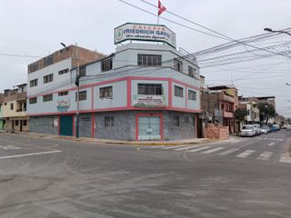 Se vende amplio local comercial en Cercado de Lima