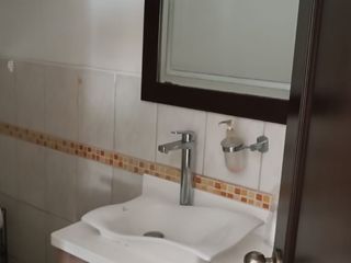 VENTA CASA LA JOYA SECTOR AURORA GUAYAQUIL 3 DORMITORIOS ESQUINERA