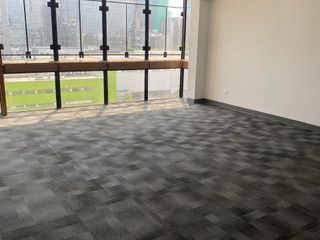 Foto 1 de ALQUILO OFICINAS EN EL CENTRO FINANCIERO DE SAN ISIDRO