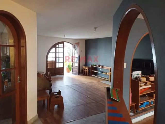 Vendo Casa En El Golf Precio De Terreno 450M² Diagonal al Parque de La Familia $560,000