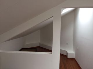 Venta Departamento Dúplex, Sector La Mariscal