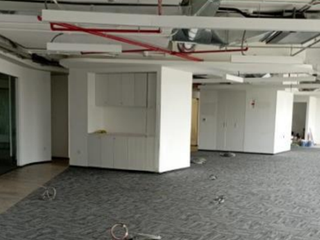 Foto 6 de ALQUILER DE OFICINA SEMI IMPLEMENTADA 1,396m2 – SURCO