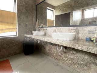 Foto 7 de SE VENDE CASA - URB LA TOSCANA