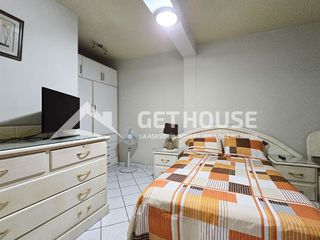 SE VENDE CASA DE 2 PISOS CON EXCELENTE UBICACIÓN, CASTILLA, PIURA.