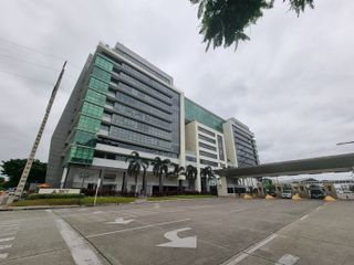 Vendo Oficina en Sky Building 50m2 sector aeropuerto