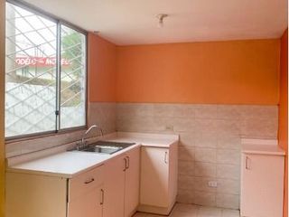 Foto 10 de CASA DUPLEX EN VENTA 83 m2, CIUDAD JARDIN