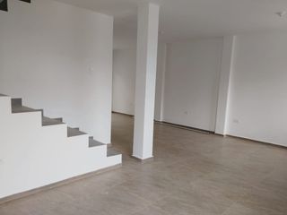 Foto 2 de VENTA DE CASA TIERRAMIGA POR LA VIA BENGALA O PORTON DEL CONSEJO PROVINCIAL