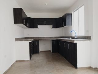 Foto 4 de VENTA DE CASA TIERRAMIGA POR LA VIA BENGALA O PORTON DEL CONSEJO PROVINCIAL