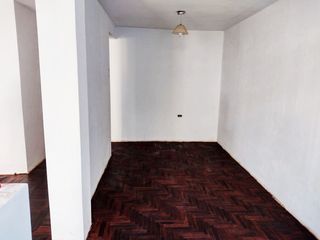 VENTA DE CASA DE 2 PISOS EN EL CALLAO