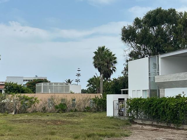 Ocasión - Se vende un lindo terreno de 500 m2 en Playa las Totoritas, Mala, Alt. Km. 86 Panamericana Sur.