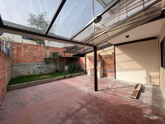 CASA EN VENTA SECTOR EL VALLE 