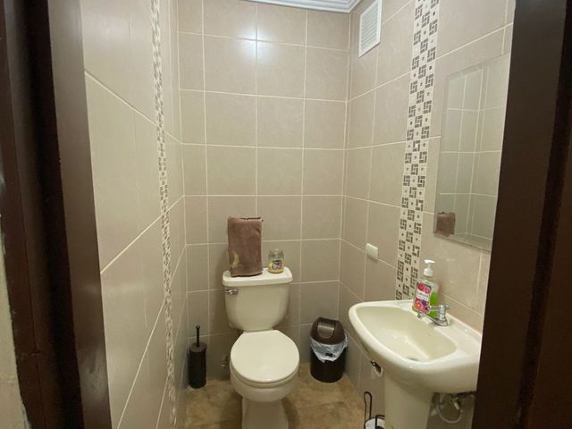 VENTA: Departamento en el sur de la ciudad, 3 habitaciones - SOLUTIONS REAL ESTATE