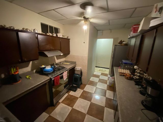 VENTA: Departamento en el sur de la ciudad, 3 habitaciones - SOLUTIONS REAL ESTATE