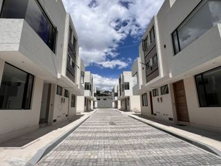 Foto 19 de VENTA CASA NUEVA  DE 3 Y 4 DORMITORIOS, LA ARMENIA II, VALLE DE LOS CHILLOS, QUITO, ECUADOR