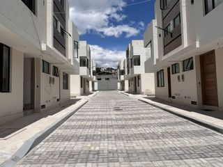 Foto 22 de VENTA CASA NUEVA  DE 3 Y 4 DORMITORIOS, LA ARMENIA II, VALLE DE LOS CHILLOS, QUITO, ECUADOR