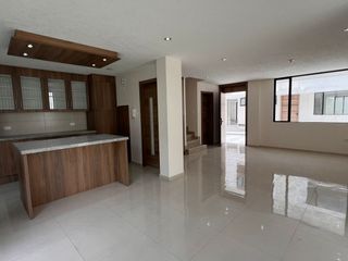 CASA NUEVA EN VENTA,  DE 3 Y 4 DORMITORIOS, LA ARMENIA II, VALLE DE LOS CHILLOS, QUITO, ECUADOR