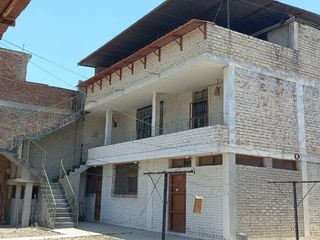 Foto 5 de VENDO  casa en zona comercial Piura