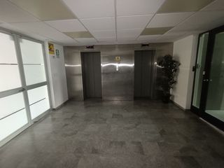 ALQUILO 02 OFICINAS DE 209 m2 c/1  SIN MUEBLES Y AMOBLADA - san isidro - estac. canaval y moreyra