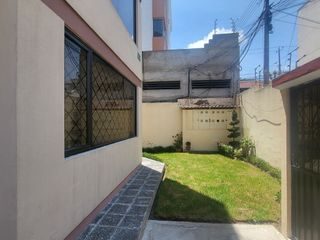 Venta departamento de tres dormitorios sector Ponceano Alto