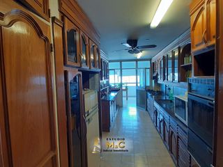 Foto 9 de Piso de Categoría en el Centro de Cordoba - 250m - 4 Hab - 2 Cocheras