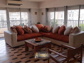 Foto 6 de Piso de Categoría en el Centro de Cordoba - 250m - 4 Hab - 2 Cocheras