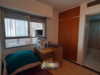 Foto 20 de Piso de Categoría en el Centro de Cordoba - 250m - 4 Hab - 2 Cocheras