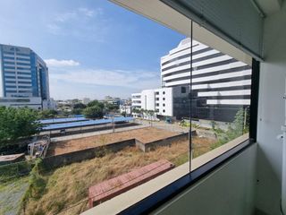 Foto 16 de Oficina de venta en el Edificio Atlantis, Kennedy Norte, 53,48 m2.