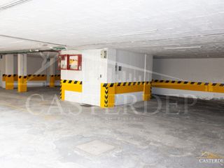 Venta de departamento con 2 garajes en Ponceano, Ofelia, Norte de Quito