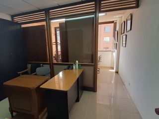 Foto 3 de Oficina en Venta en El Lago