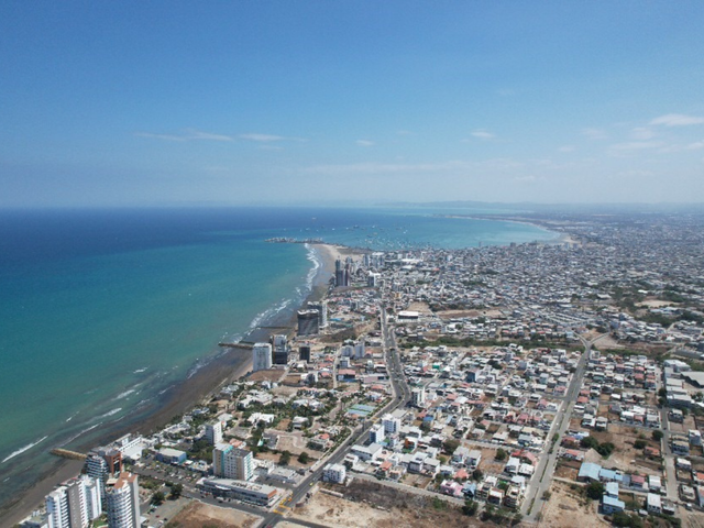 Foto 13 de Casas de Venta en Manta - Sector Playa Barbasquillo Terramare