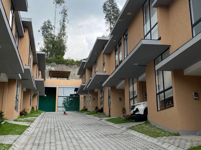 Casas en Venta en Quito | PROPERATI