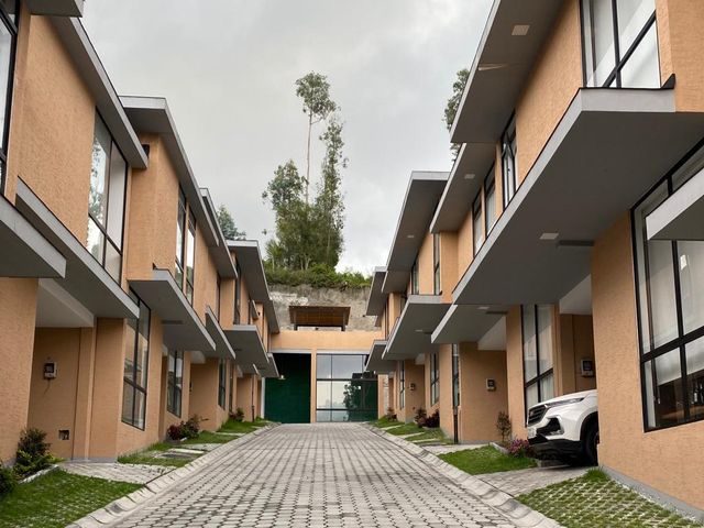 Casas en Venta en Quito | PROPERATI