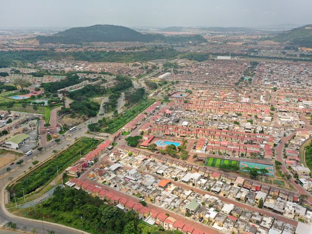 Foto 10 de Terrenos Comerciales  oportunidades de expansión o inversión - Villa del Rey 
